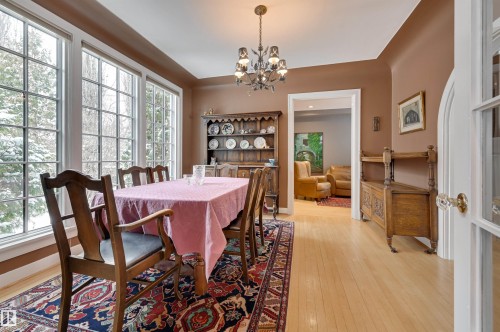 106 St George'S Crescent, Edmonton, AB - Indoor Photo Showing Dining Room