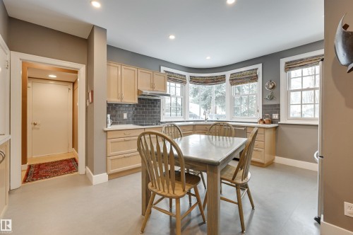 106 St George'S Crescent, Edmonton, AB - Indoor Photo Showing Other Room