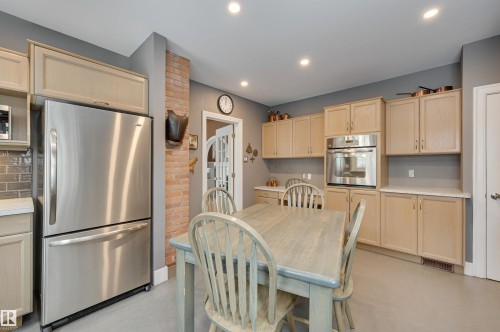 106 St George'S Crescent, Edmonton, AB - Indoor Photo Showing Kitchen With Stainless Steel Kitchen