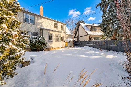 106 St George'S Crescent, Edmonton, AB - Outdoor