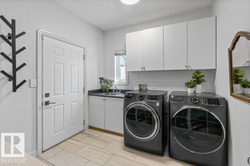 44 Kenilworth Crescent, St. Albert, AB - Indoor Photo Showing Laundry Room