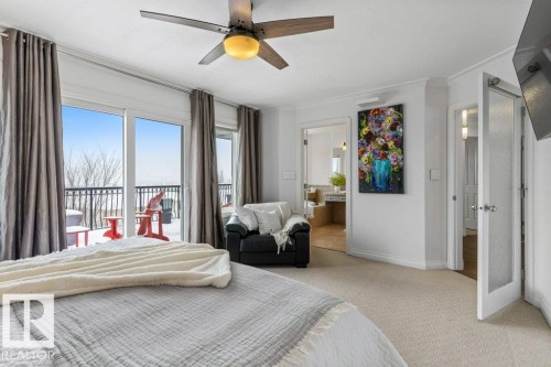 44 Kenilworth Crescent, St. Albert, AB - Indoor Photo Showing Bedroom