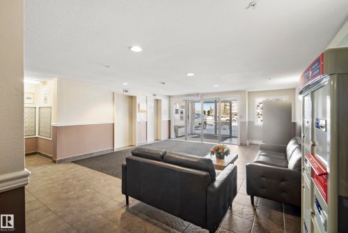 128 4309 33 Street, Stony Plain, AB - Indoor