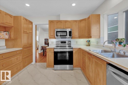 9615 101 Street, Edmonton, AB - Indoor Photo Showing Kitchen With Double Sink