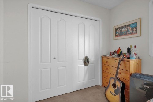 9615 101 Street, Edmonton, AB - Indoor