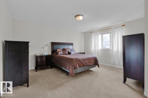 9615 101 Street, Edmonton, AB - Indoor Photo Showing Bedroom