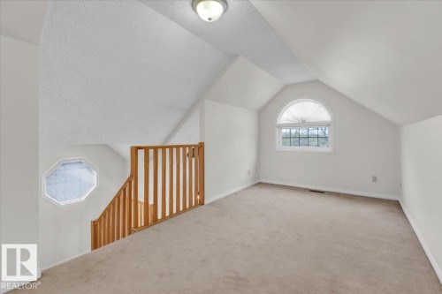 9615 101 Street, Edmonton, AB - Indoor Photo Showing Other Room