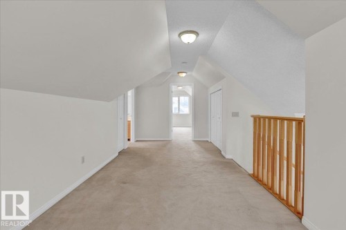 9615 101 Street, Edmonton, AB - Indoor Photo Showing Other Room