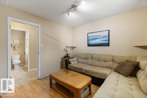 59 Springfield Crescent, St. Albert, AB - Indoor Photo Showing Living Room