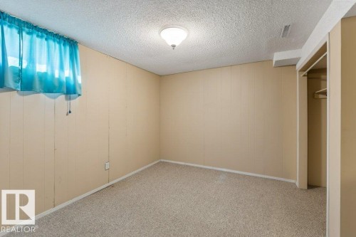 59 Springfield Crescent, St. Albert, AB - Indoor Photo Showing Other Room