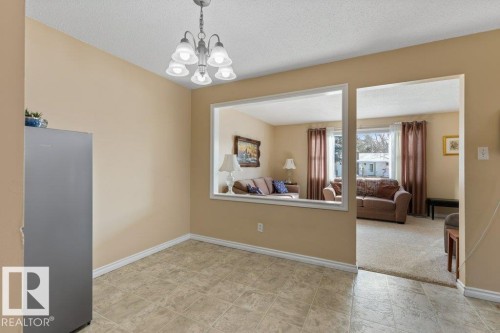 59 Springfield Crescent, St. Albert, AB - Indoor Photo Showing Other Room