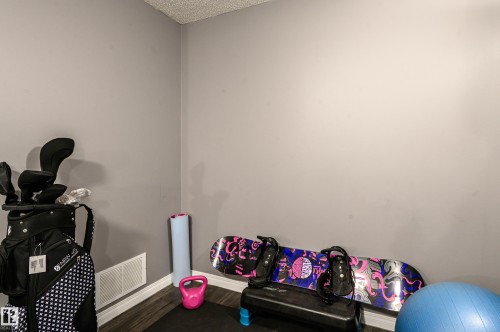 1 30 Levasseur Road, St. Albert, AB - Indoor