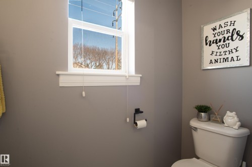 1 30 Levasseur Road, St. Albert, AB - Indoor Photo Showing Bathroom