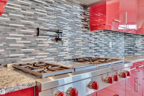 136 Kirpatrick Crescent, Leduc, AB - Indoor Photo Showing Other Room