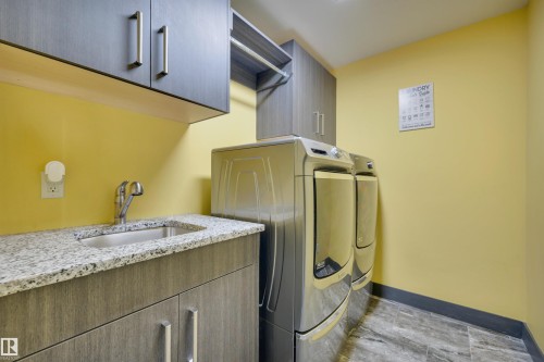 136 Kirpatrick Crescent, Leduc, AB - Indoor Photo Showing Laundry Room