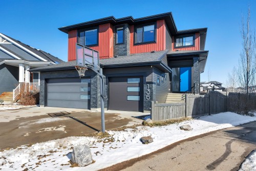 136 Kirpatrick Crescent, Leduc, AB - Outdoor With Facade