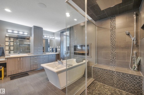 136 Kirpatrick Crescent, Leduc, AB - Indoor Photo Showing Bathroom