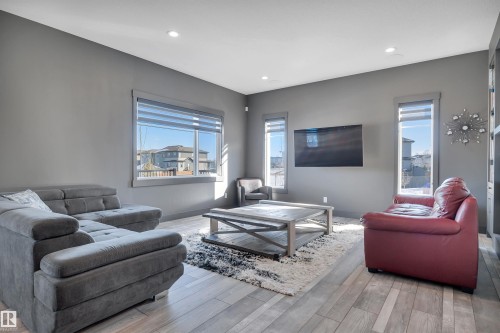 136 Kirpatrick Crescent, Leduc, AB - Indoor Photo Showing Living Room