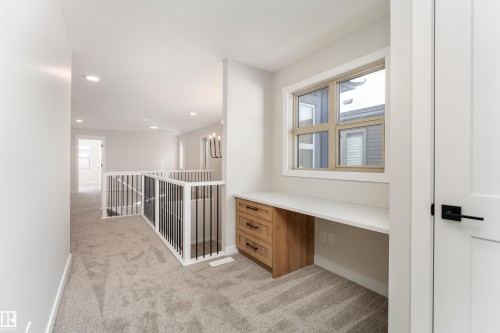 10 Gable Common, Spruce Grove, AB - Indoor Photo Showing Other Room