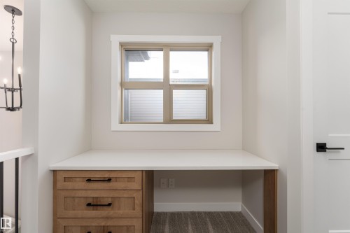 10 Gable Common, Spruce Grove, AB - Indoor Photo Showing Other Room