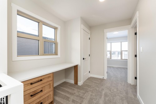 10 Gable Common, Spruce Grove, AB - Indoor Photo Showing Other Room