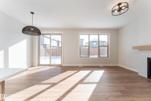 10 Gable Common, Spruce Grove, AB - Indoor With Fireplace