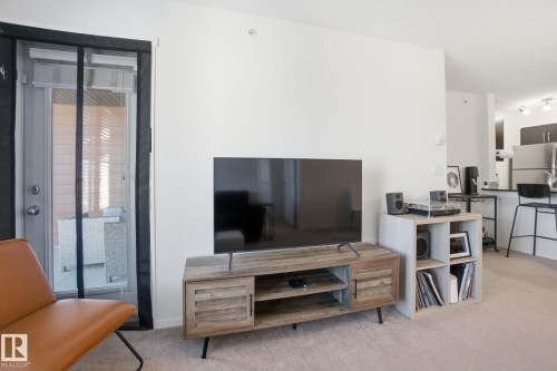 420 3315 James Mowatt Trail, Edmonton, AB - Indoor