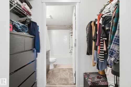 420 3315 James Mowatt Trail, Edmonton, AB - Indoor