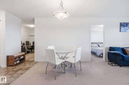 420 3315 James Mowatt Trail, Edmonton, AB - Indoor