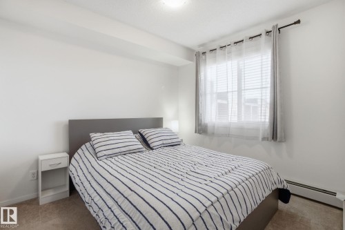 420 3315 James Mowatt Trail, Edmonton, AB - Indoor Photo Showing Bedroom