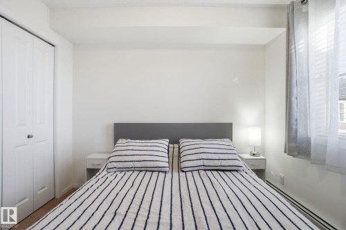 420 3315 James Mowatt Trail, Edmonton, AB - Indoor Photo Showing Bedroom