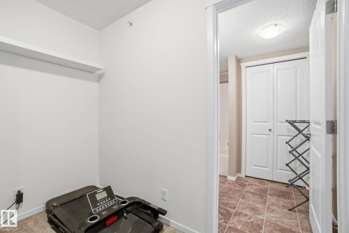 420 3315 James Mowatt Trail, Edmonton, AB - Indoor Photo Showing Other Room