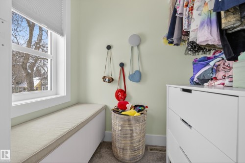 9012 92 Avenue, Edmonton, AB - Indoor