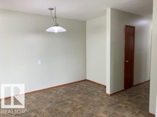 8317 69 Avenue, Edmonton, AB - Indoor Photo Showing Other Room