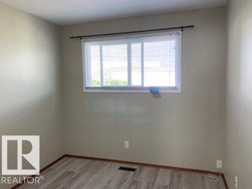 8317 69 Avenue, Edmonton, AB - Indoor Photo Showing Other Room