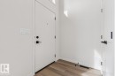 319 30 Street, Edmonton, AB  - Indoor Photo Showing Other Room 