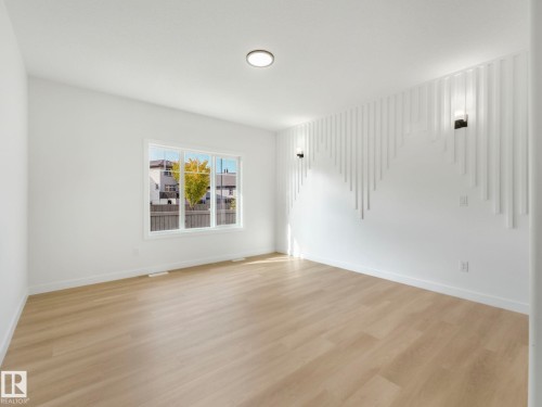 3138 Magpie Wy, Edmonton, AB - Indoor
