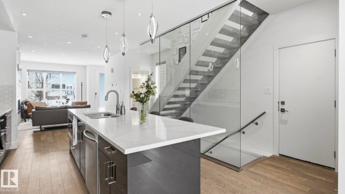 10817 75 Avenue, Edmonton, AB - Indoor Photo Showing Kitchen With Double Sink With Upgraded Kitchen