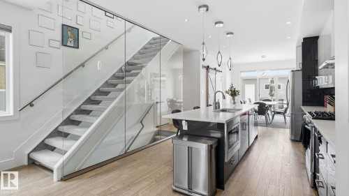 10817 75 Avenue, Edmonton, AB - Indoor Photo Showing Kitchen With Upgraded Kitchen