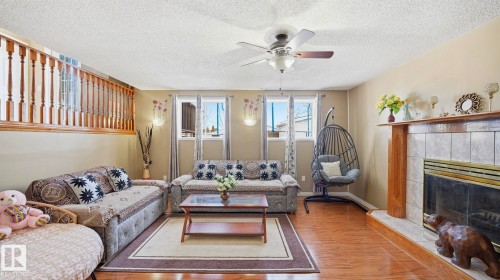 1120 Kane Wynd, Edmonton, AB - Indoor Photo Showing Living Room With Fireplace