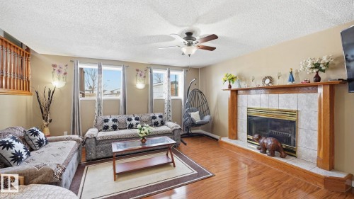 1120 Kane Wynd, Edmonton, AB - Indoor Photo Showing Living Room With Fireplace