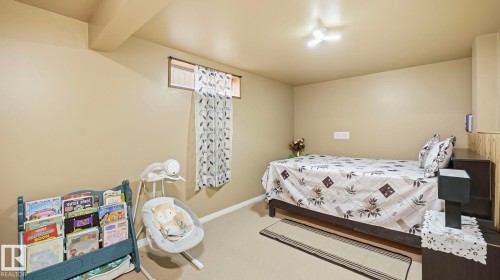 1120 Kane Wynd, Edmonton, AB - Indoor Photo Showing Bedroom