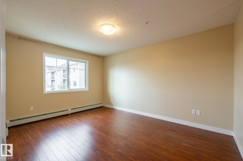 303 12650 142 Avenue, Edmonton, AB - Indoor Photo Showing Other Room