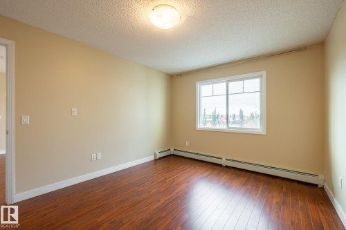 303 12650 142 Avenue, Edmonton, AB - Indoor Photo Showing Other Room