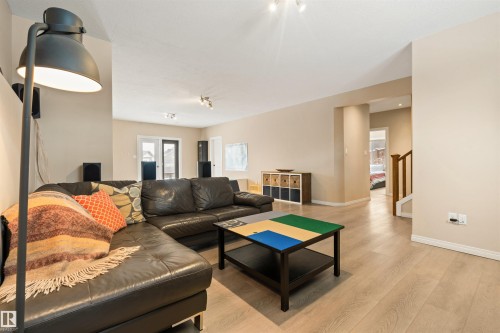 116 Logperch Crescent, Cold Lake, AB - Indoor Photo Showing Living Room