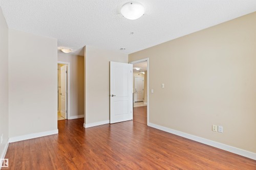 103 12660 142 Avenue, Edmonton, AB - Indoor Photo Showing Other Room
