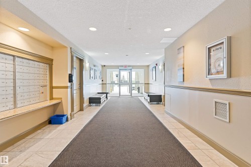 103 12660 142 Avenue, Edmonton, AB - Indoor Photo Showing Other Room