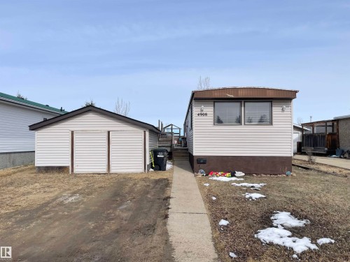 4908 55 Avenue  Camrose, AB T4V 3A4