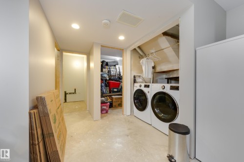 2376 30 Avenue, Edmonton, AB - Indoor Photo Showing Laundry Room
