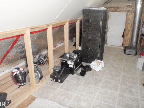 5118 53 Street, Barrhead, AB - Indoor